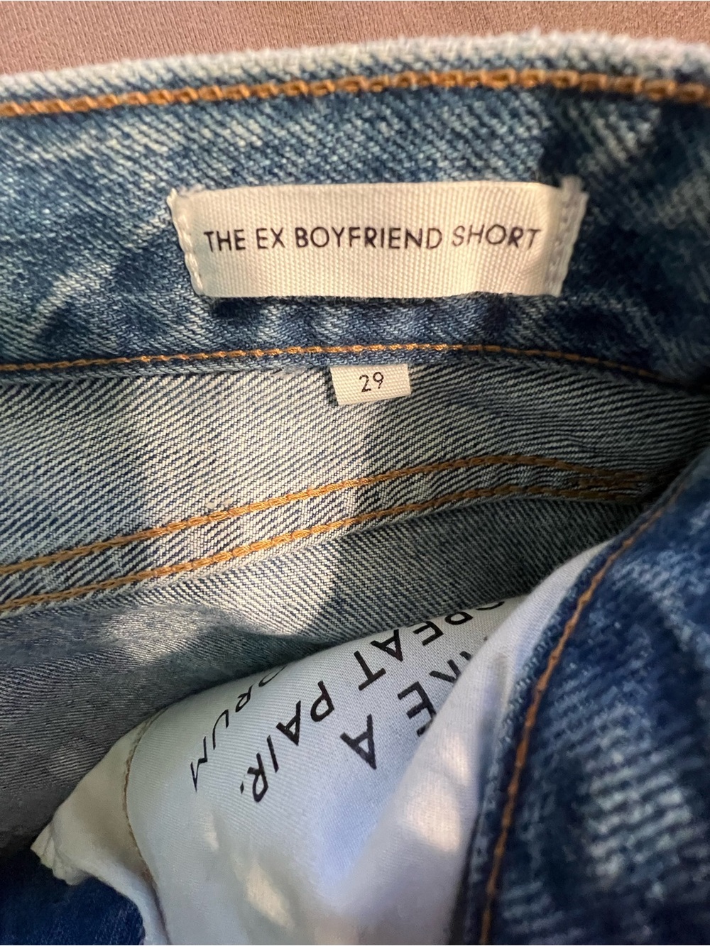 Denim Forum Aritzia The Ex Boyfriend Short Size 29 Light Wash Raw Hem - Picture 4 of 5